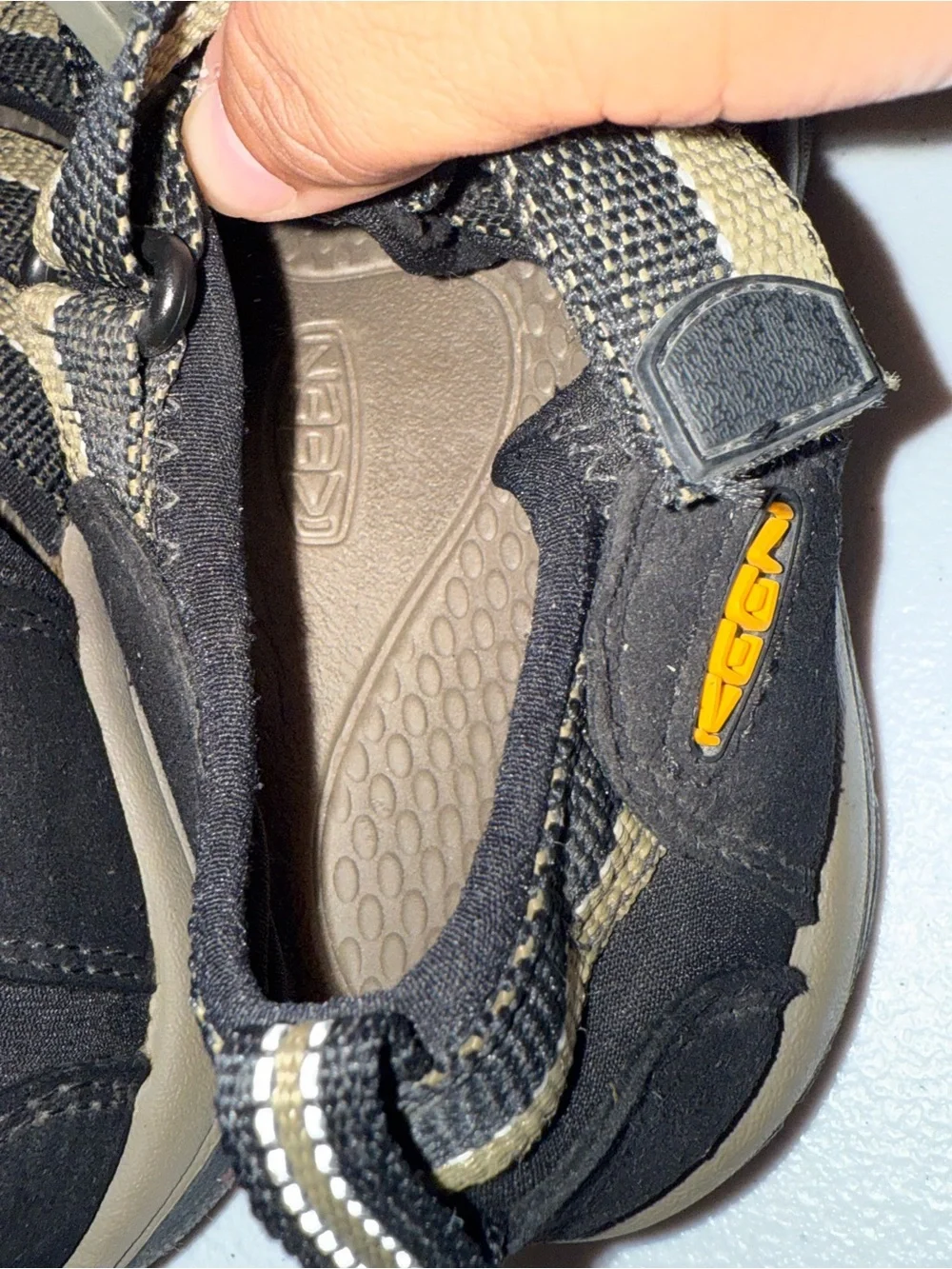 KEEN Newport H2 Kid sandals size 2
